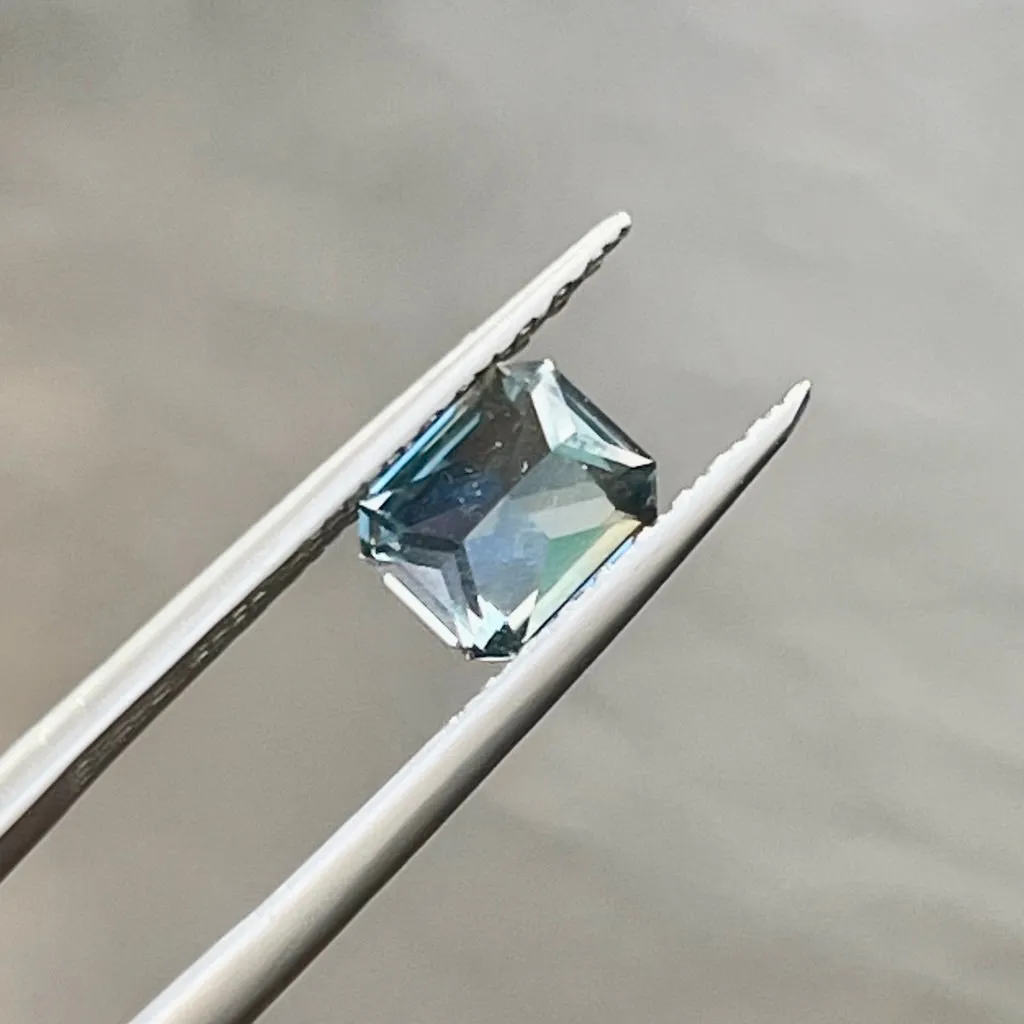 1.40CT RADIANT CUT SAPPHIRE, DENIM BLUE GREY PARTI, 6.68X5.5X3.73MM