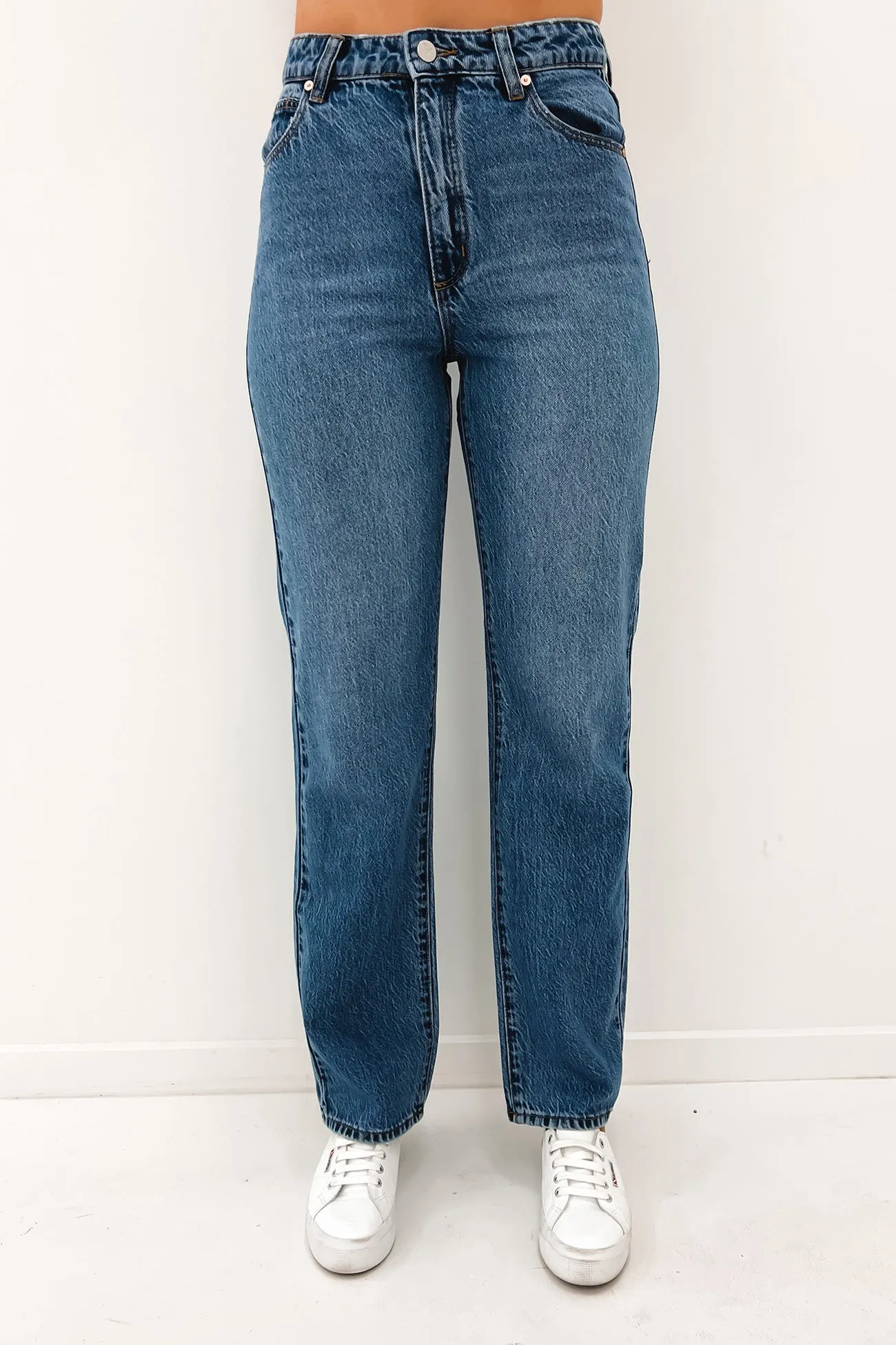 A 94 High Straight Jean Zoey Organic