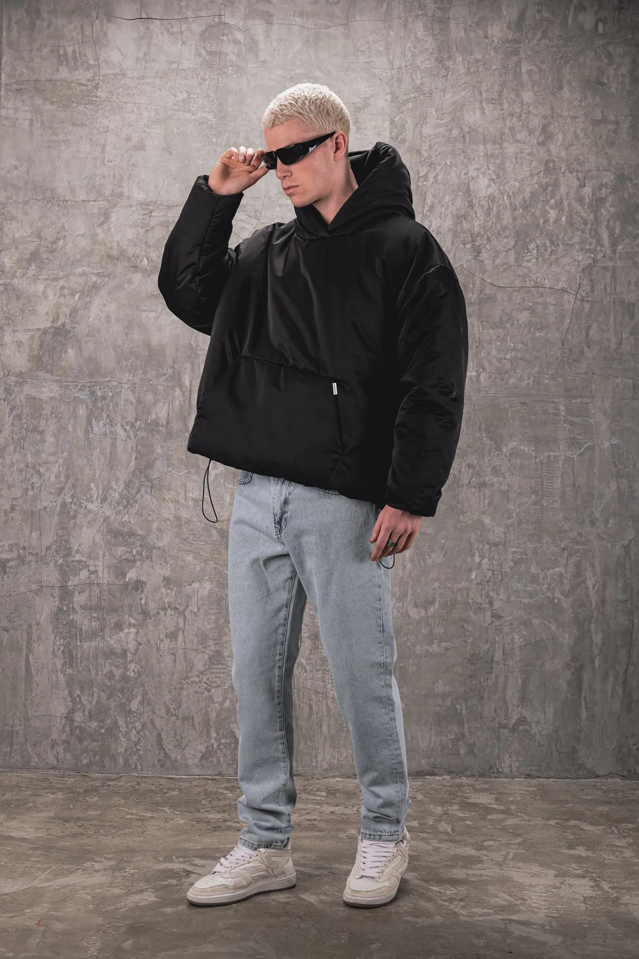 Airdrop Puffer Hoodie - Black