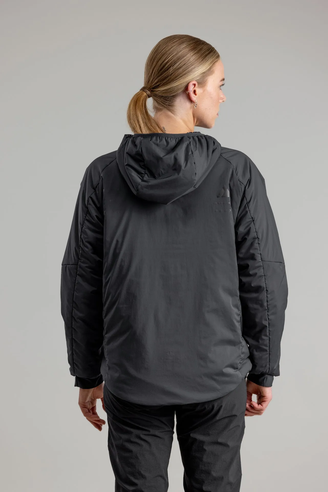 Coronet Mid Layer - Women's BLACK