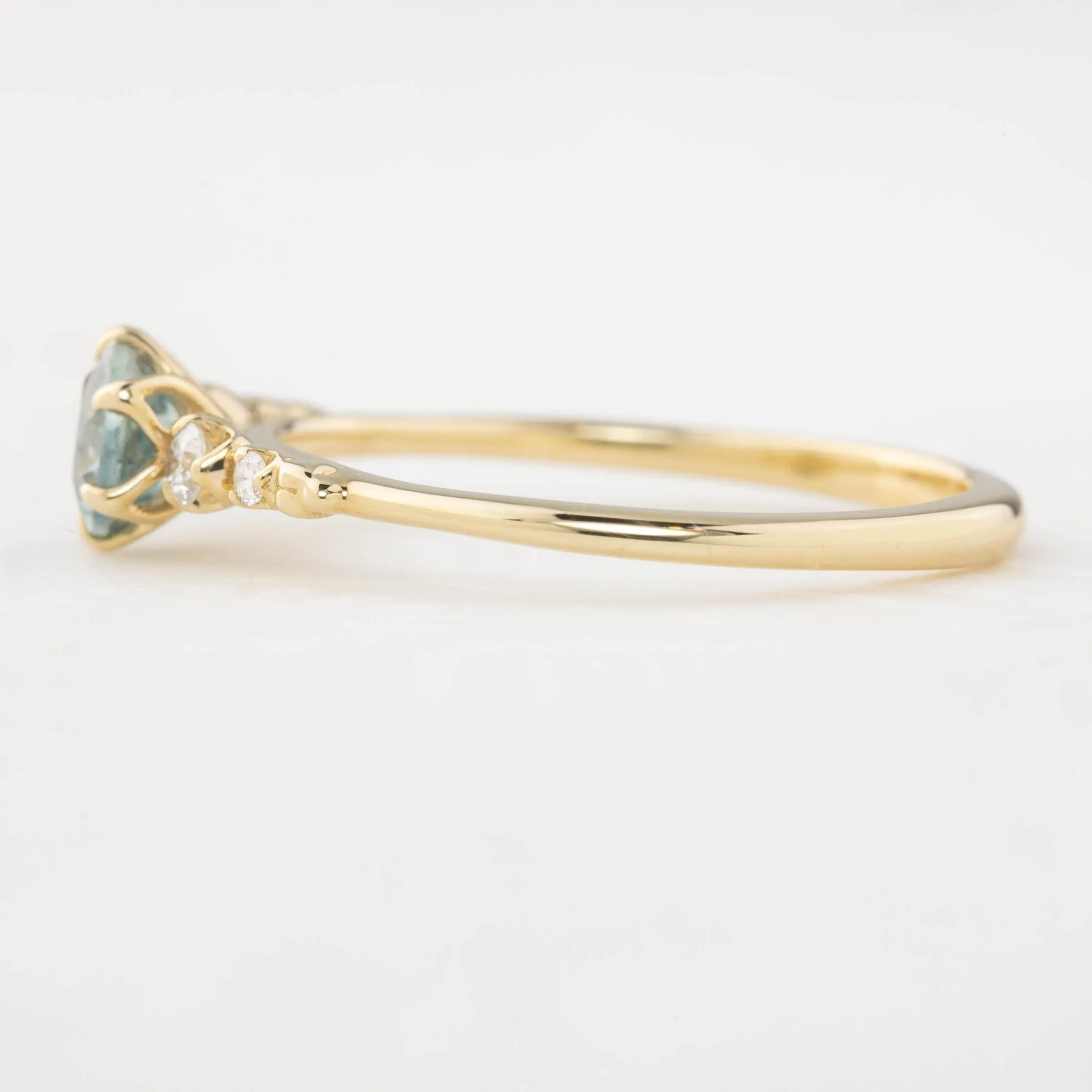 Estel Fleur Ring 0.60ct Light Blue Green Montana Sapphire