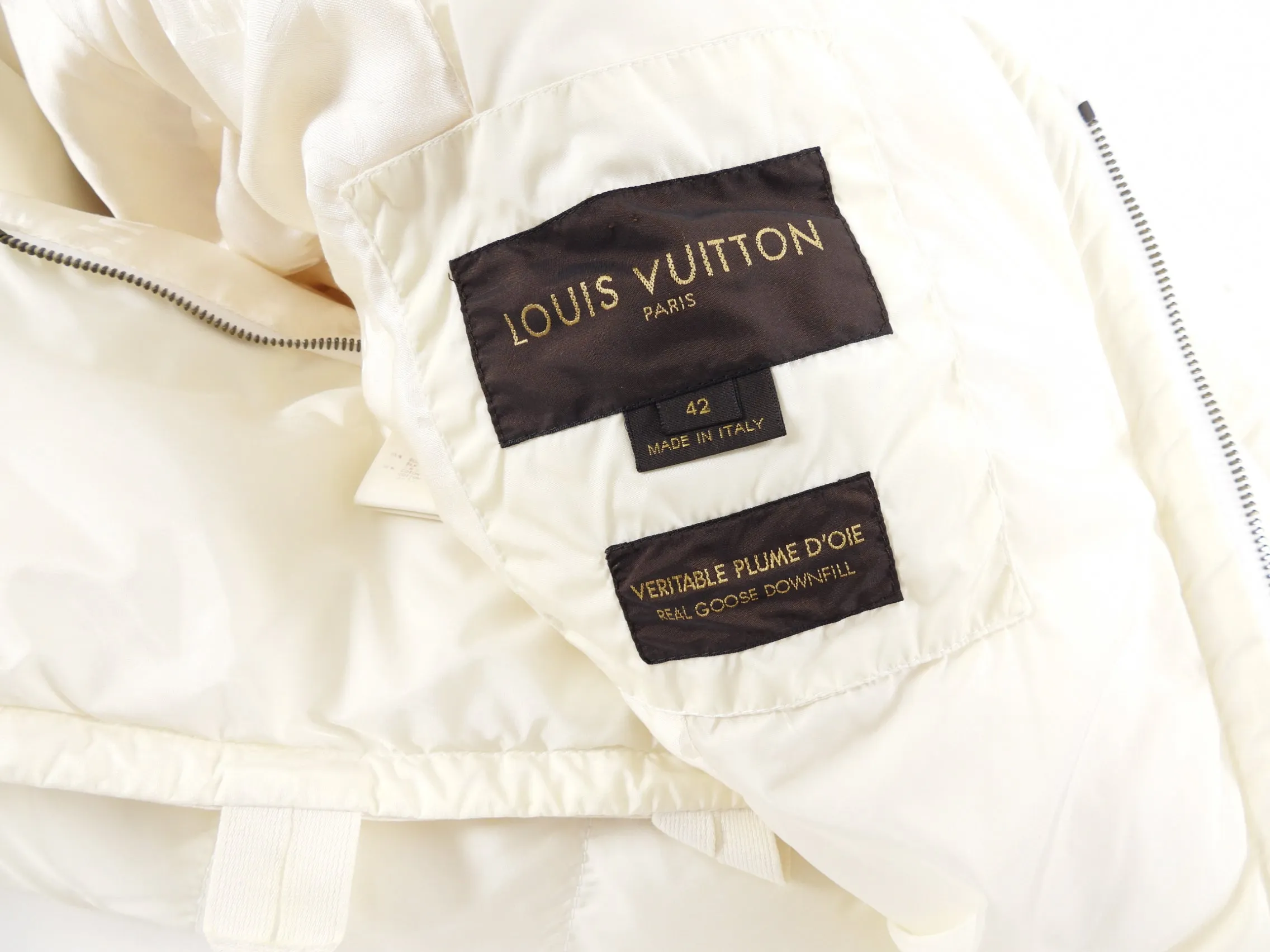 Louis Vuitton Ivory Down Filled Puffer Jacket - S