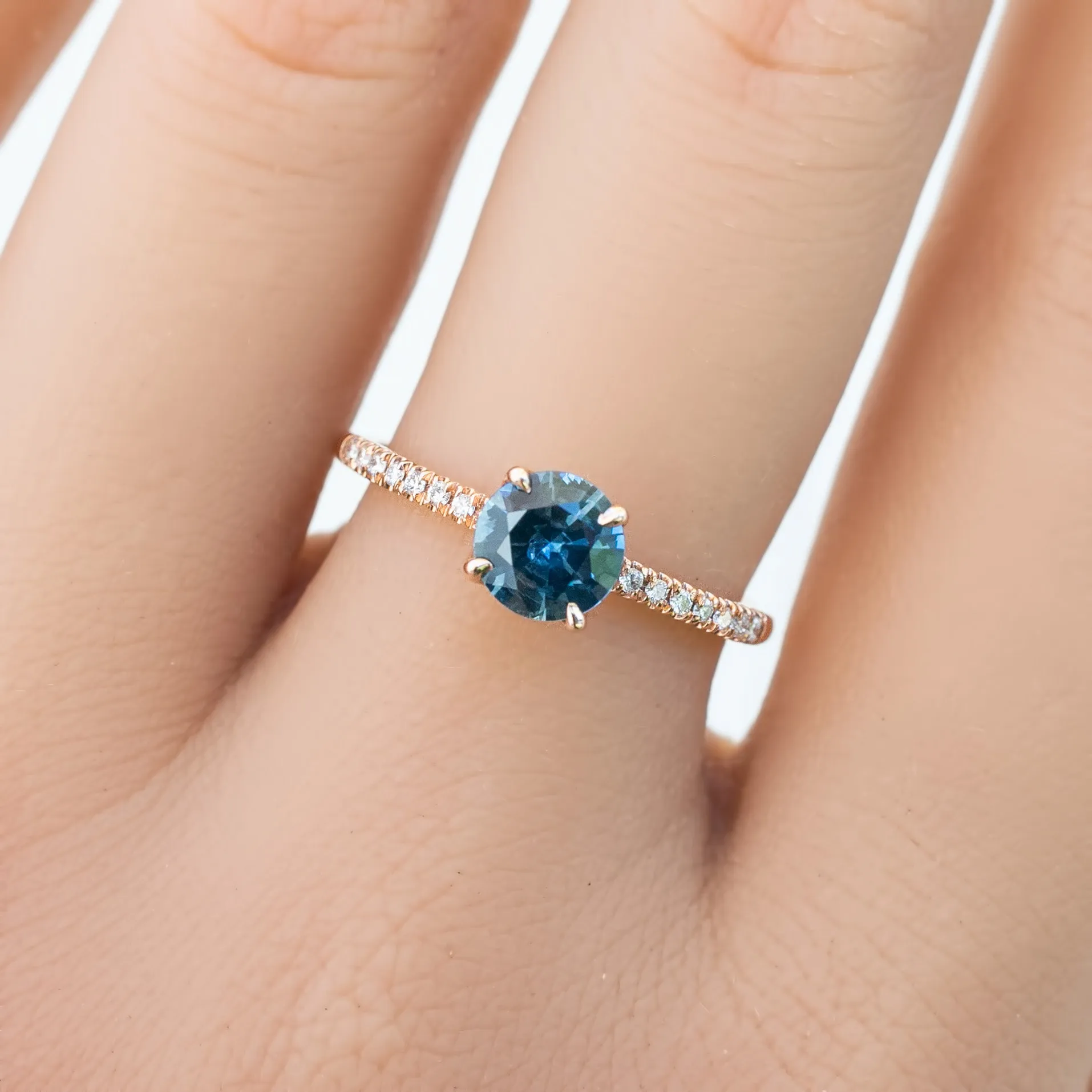 Maria Ring 0.88ct Blue Montana Sapphire, 14K Rose Gold (One of a kind)