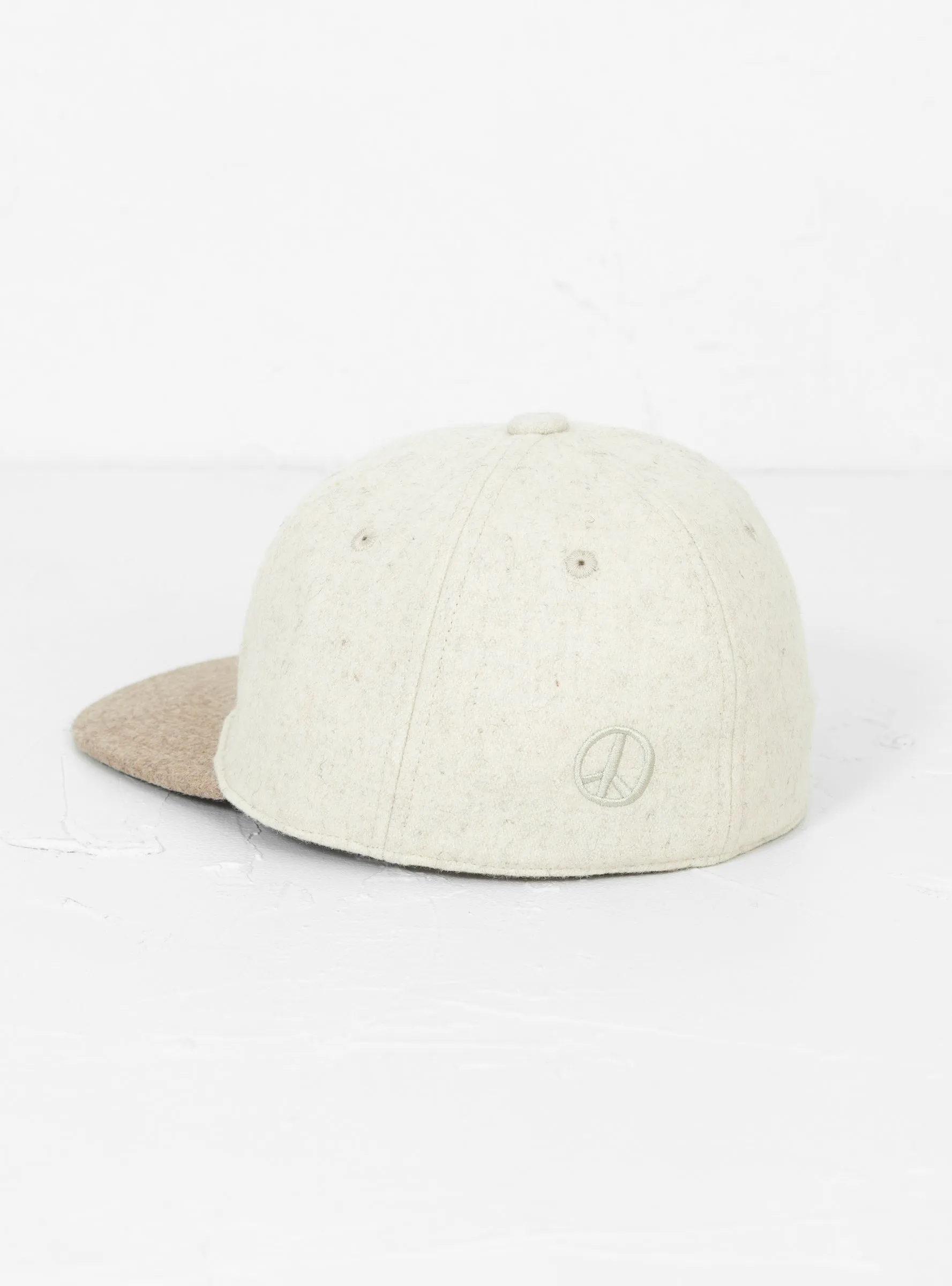 Melton 2 Tone BB Cap Off White & Beige