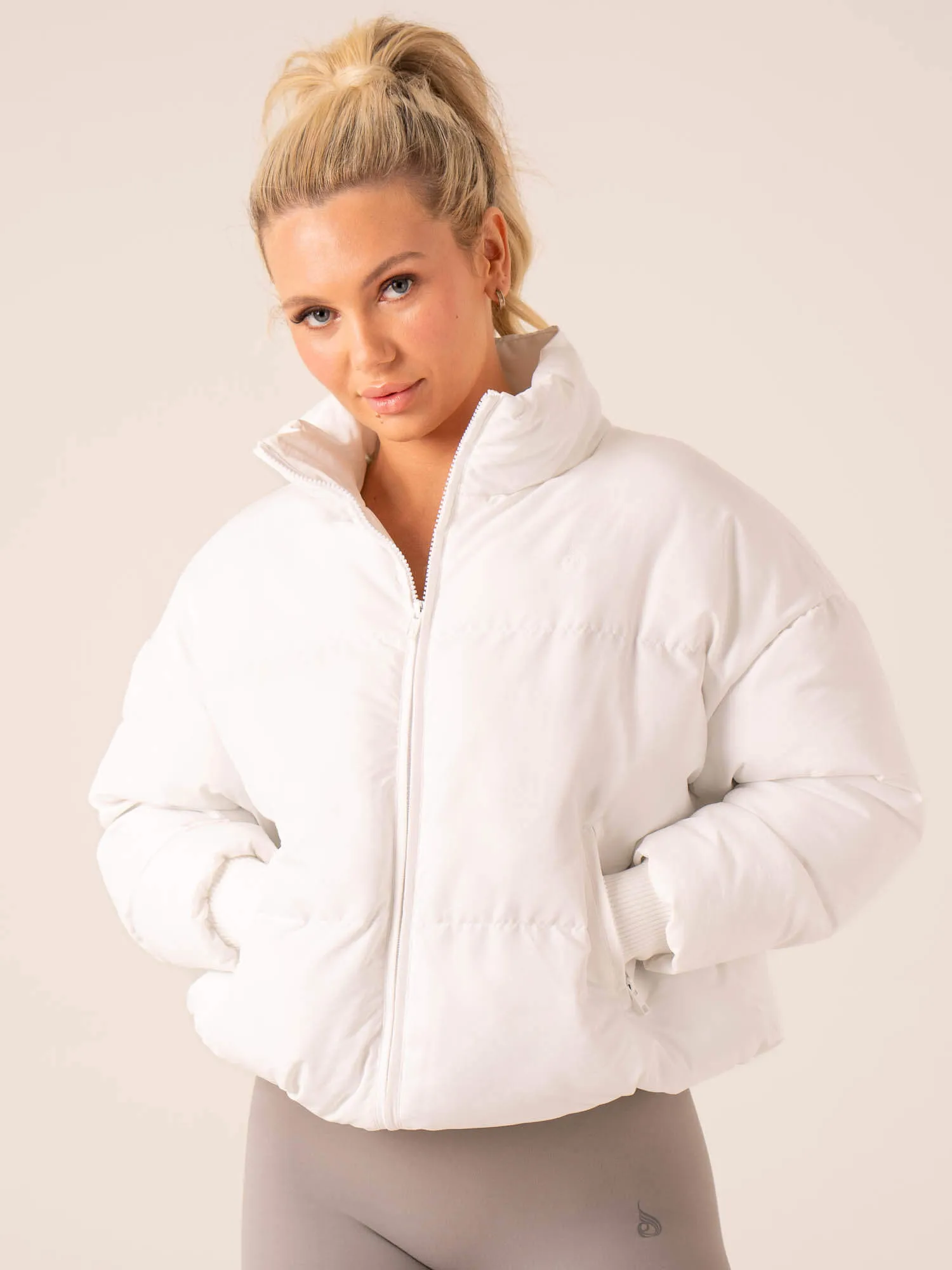 Pace Puffer Jacket - White