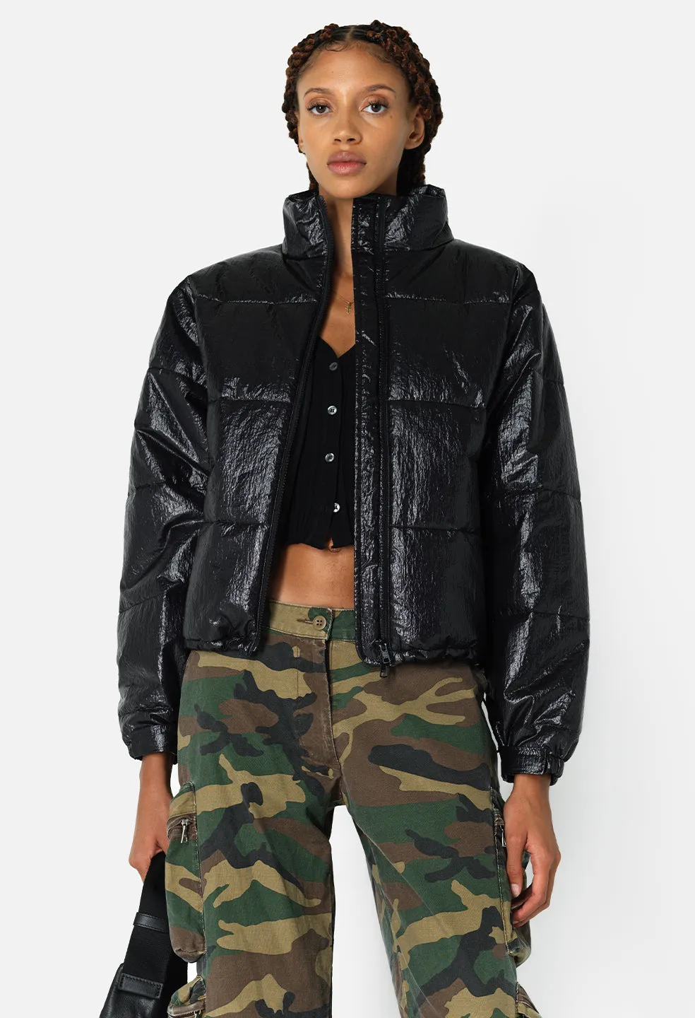 Puffer Jacket / Black